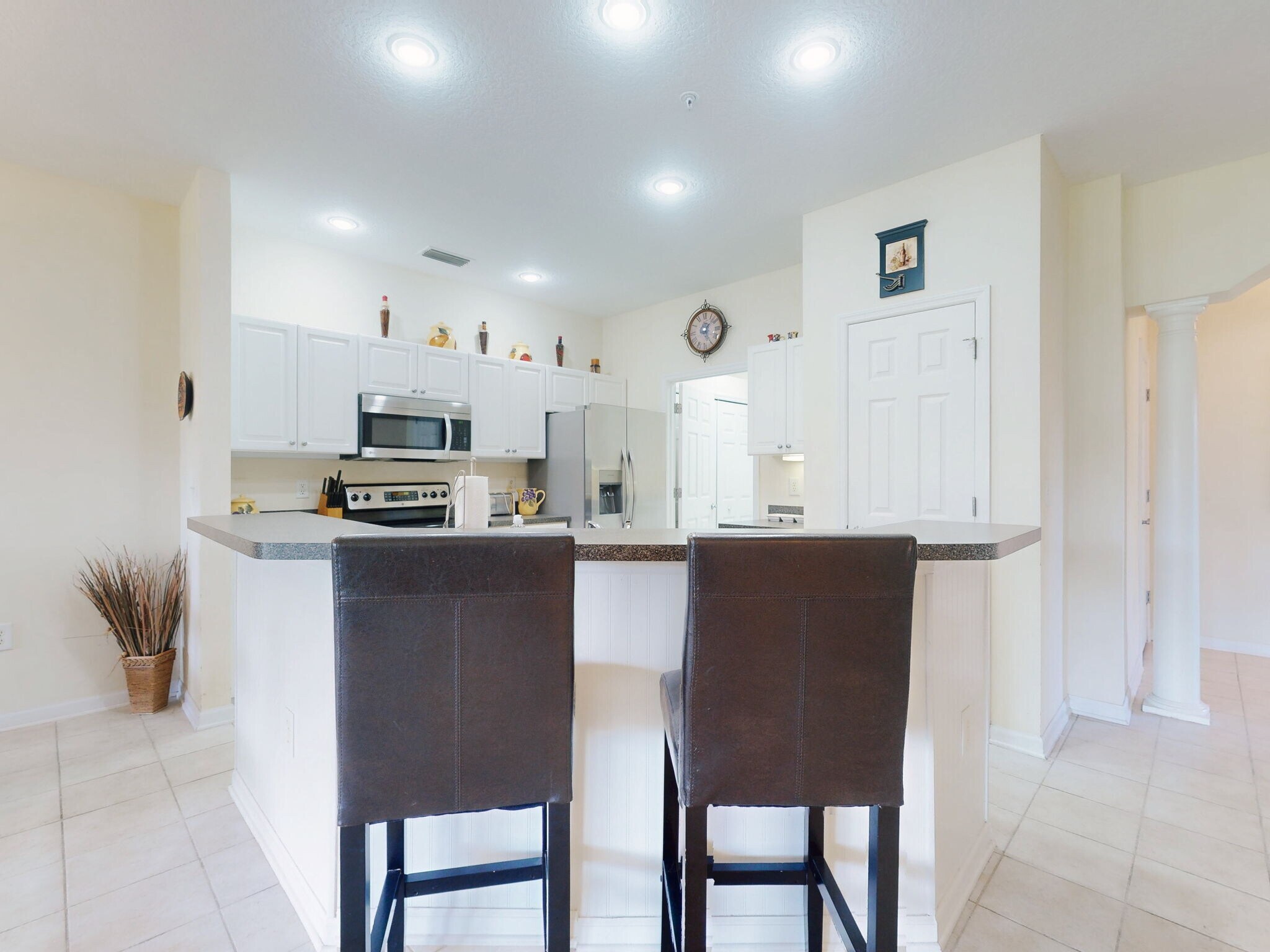 Building Photo - 1951 Turnbull Lakes Dr