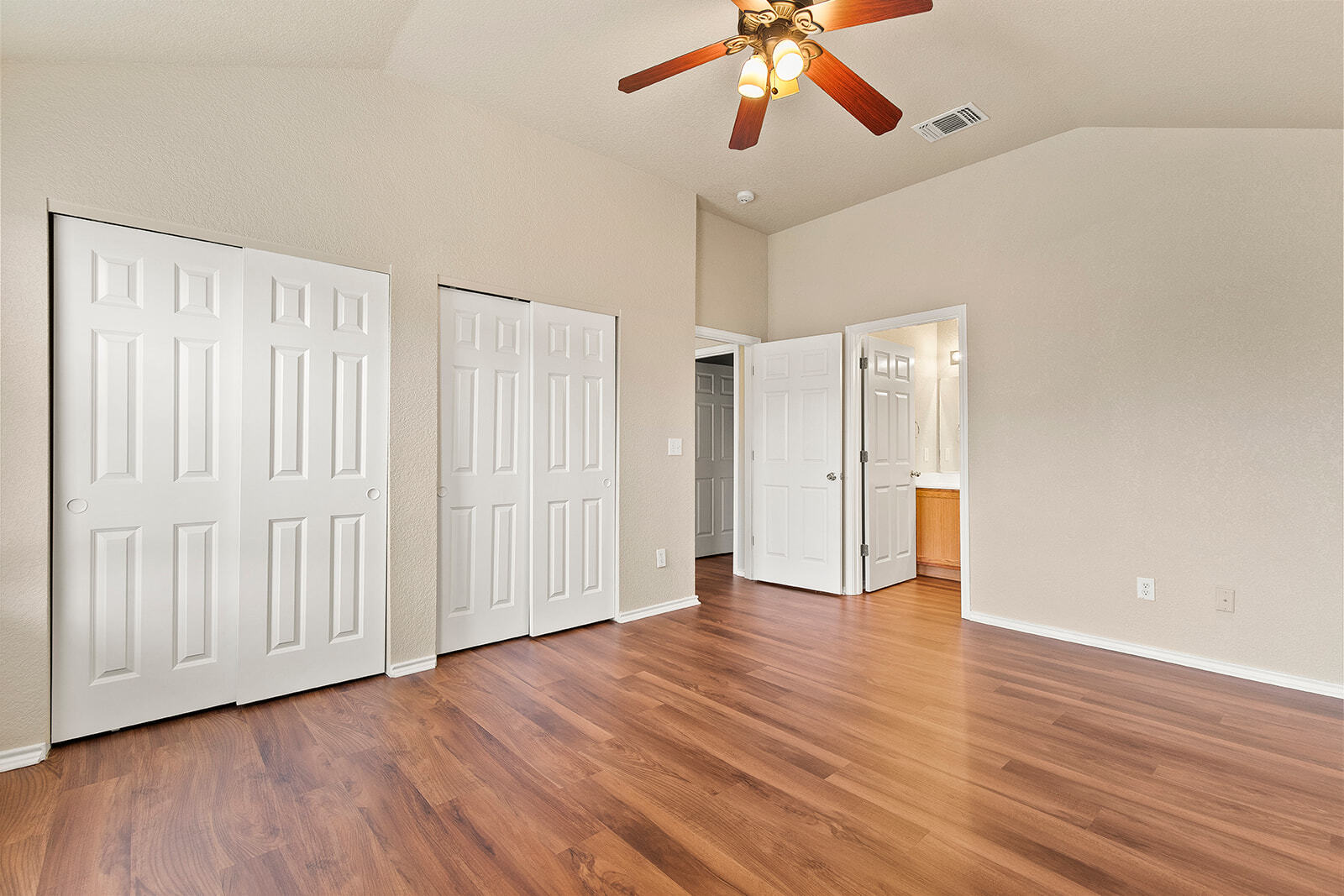 Building Photo - 9711 Copper Rock