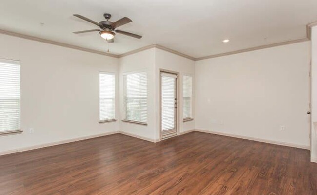 Building Photo - 1 bedroom in Rosenberg TX 77469