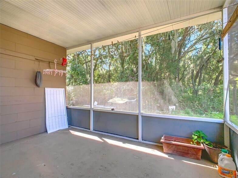 Building Photo - 3952 Warbler Dr