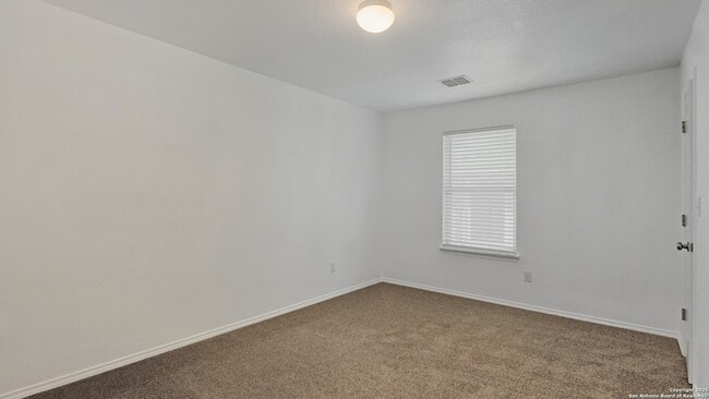 Building Photo - 2814 High Castle