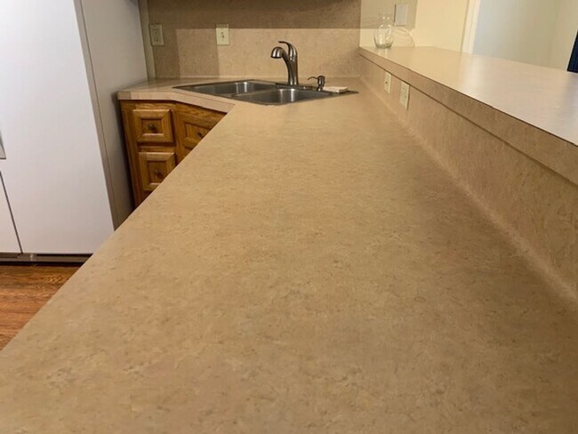 Building Photo - 1922 20th St