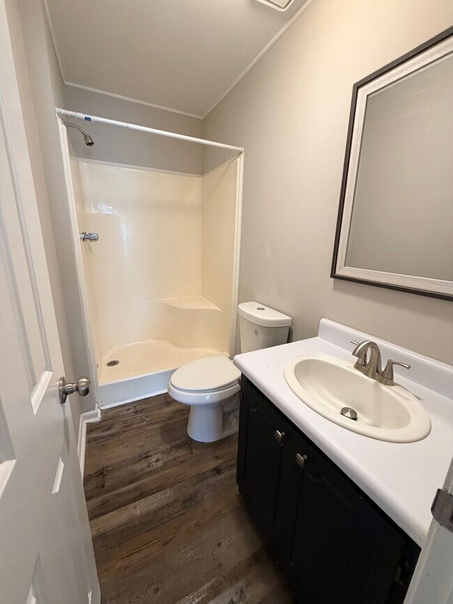 Building Photo - 500 Cokesbury St