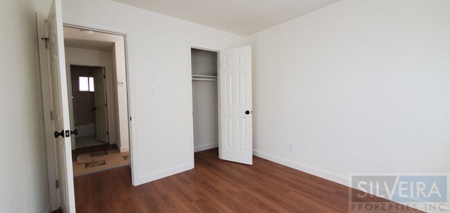 Building Photo - Cozy 3 bedroom 1 Bath home!