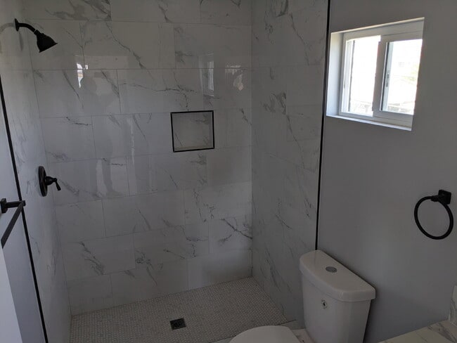 Building Photo - Brand New 1 Bed / 1 Bath – Move-In Ready A...