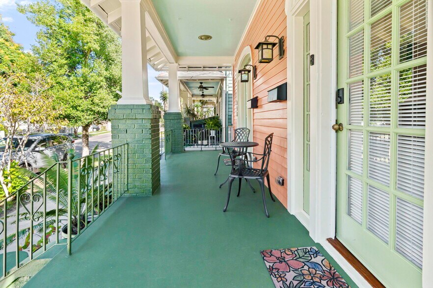 Building Photo - 538 Verret St