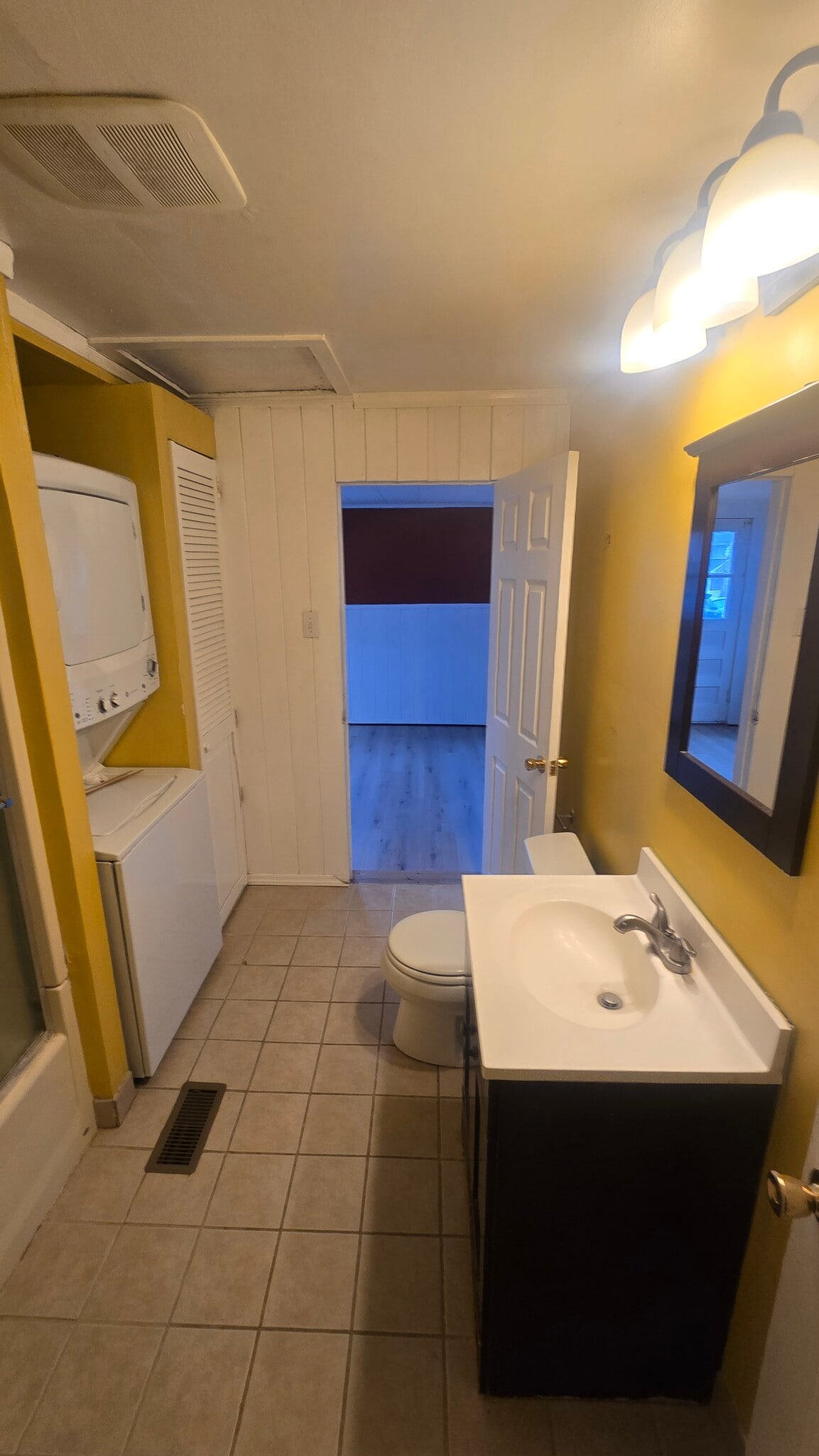 Bathroom - 23A Rockaway Valley Rd