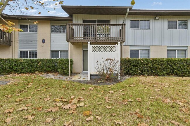 Building Photo - 1695 Lee Rd
