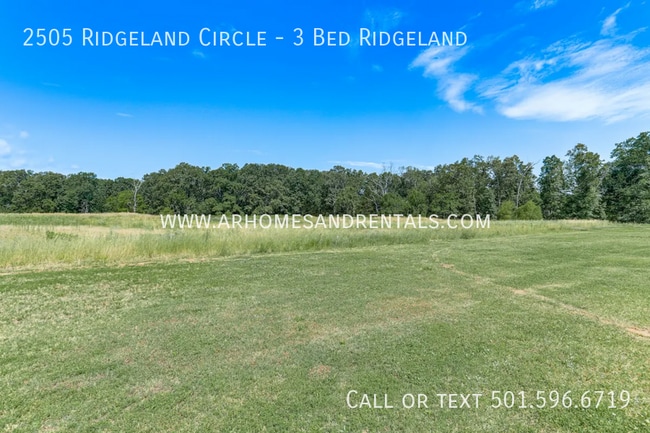 Building Photo - 2505 Ridgeland Cir