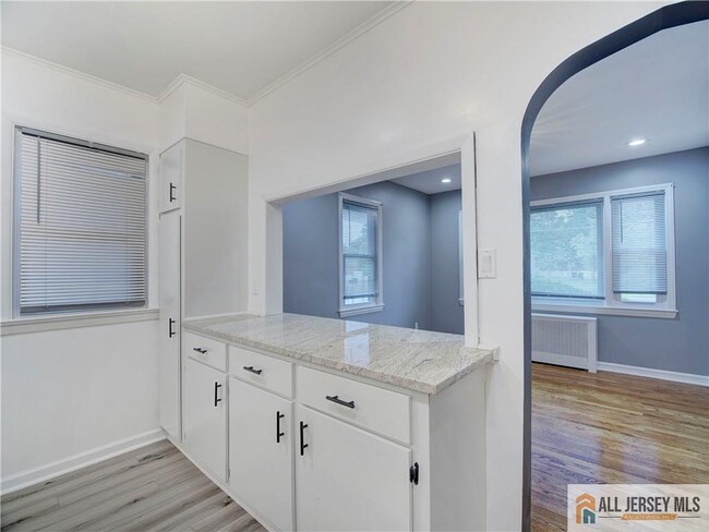 Building Photo - 213 Milltown Rd