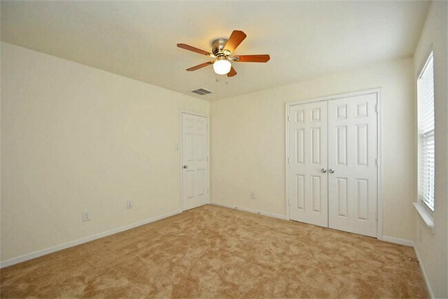 Building Photo - 3734 Aubergine Springs Ln
