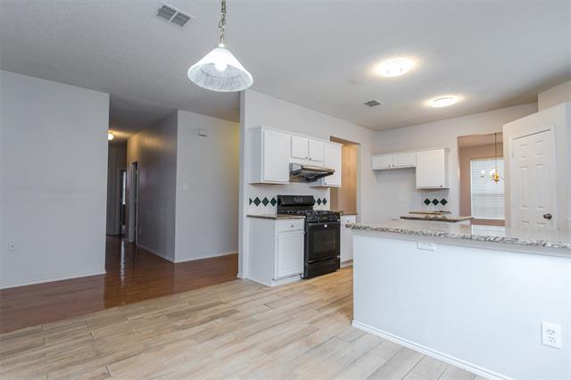Building Photo - 738 Opal Ln