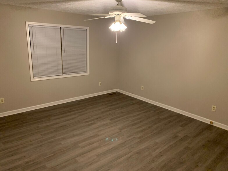 Primary Bedroom - 1209 Old Magnolia Way
