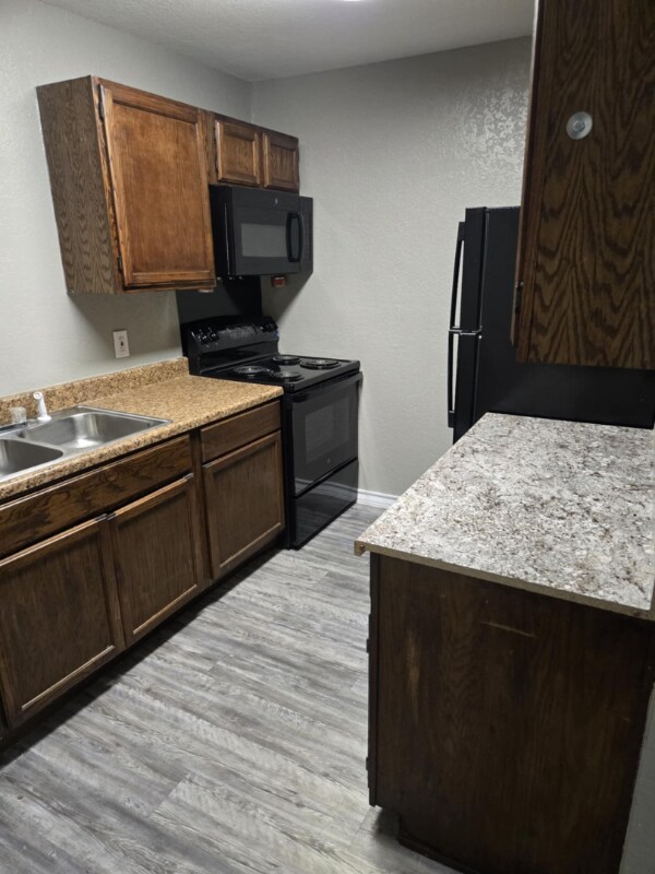 Building Photo - 1014 Ware Blvd