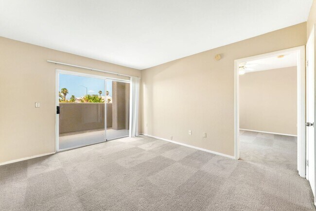 Building Photo - Southwest Las Vegas Condo with Resort-Style Community Amenities!