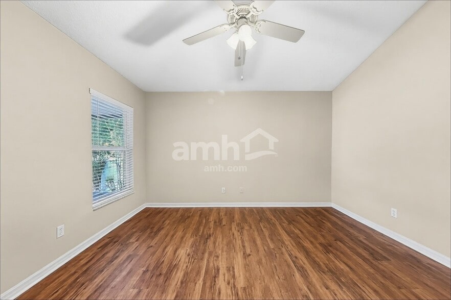 Building Photo - 1212 Dragon Head Dr