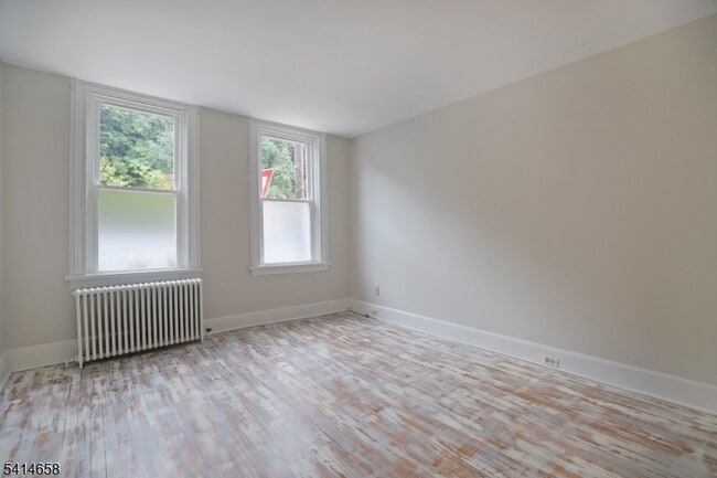 Building Photo - 17 N Franklin St