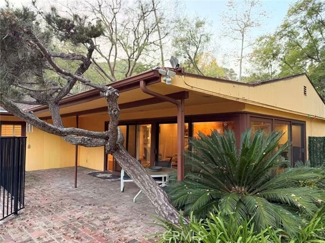 Building Photo - 2500 Benedict Canyon Drive