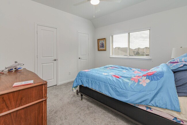 Building Photo - 21207 Rabbitbrush Ct