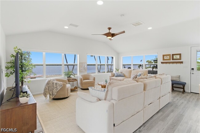 Building Photo - 2669 Coco Plum Dr