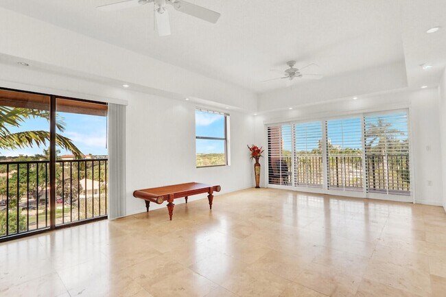 Building Photo - 1640 Presidential Way