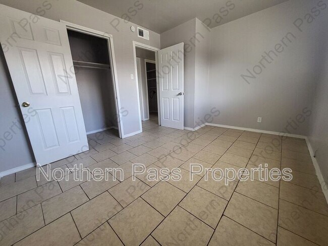 Building Photo - 3707 Fillmore