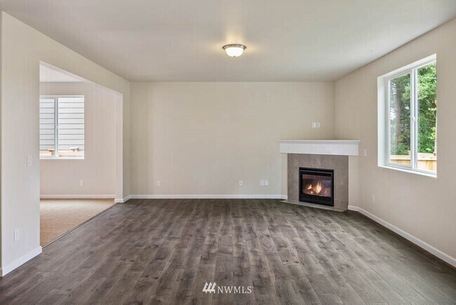 Building Photo - 14221 67th Ave E