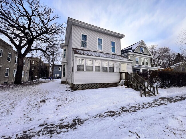 Building Photo - 310 Marshall Ave