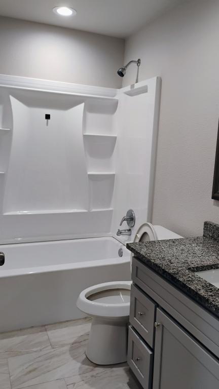 Building Photo - 210 Hoover Ln