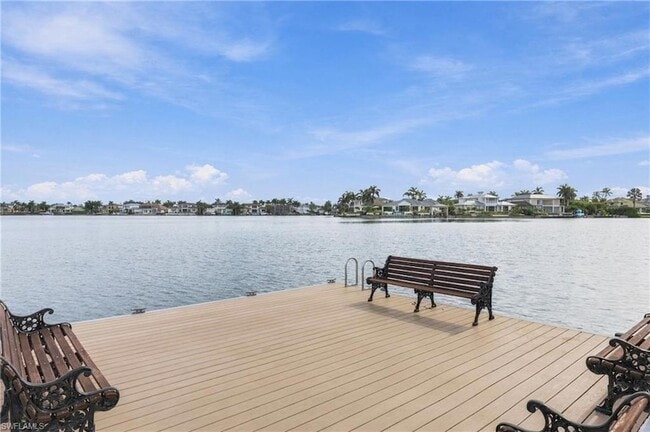 Building Photo - 3410 Gulf Shore Blvd N
