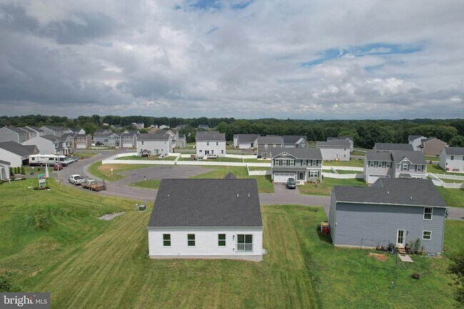Building Photo - 79 Spatterdock Rd