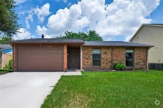 Building Photo - 17518 Autumn Hills Dr