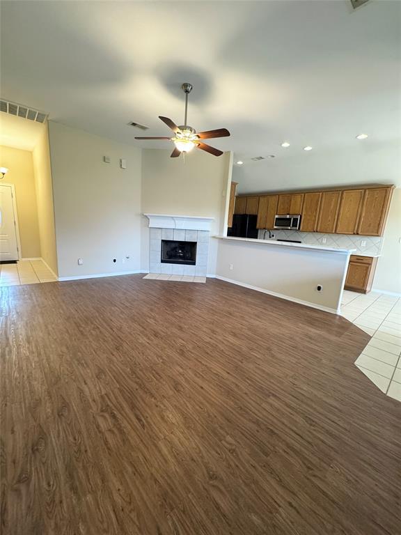 Building Photo - 7039 Durango Creek Dr