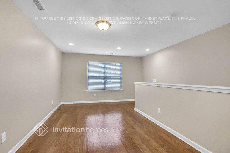 Building Photo - 816 Briana Dr