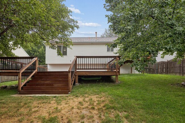Building Photo - 17615 Olive St
