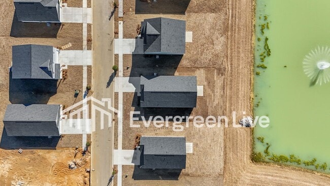 Building Photo - 1235 English Oaks St