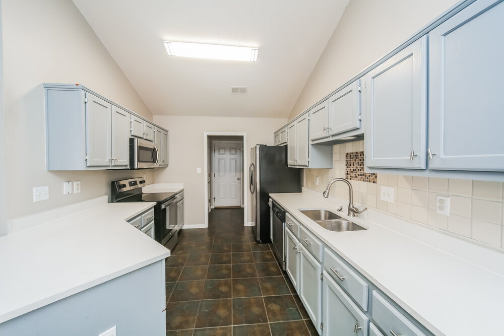 Building Photo - 1403 Leery Cove