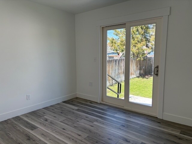 Building Photo - Newly remodeled house near the mall