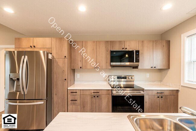 Building Photo - 10545 Old Leo Rd