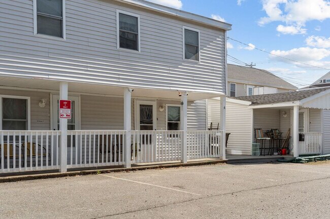 Building Photo - 4 Keefe Ave