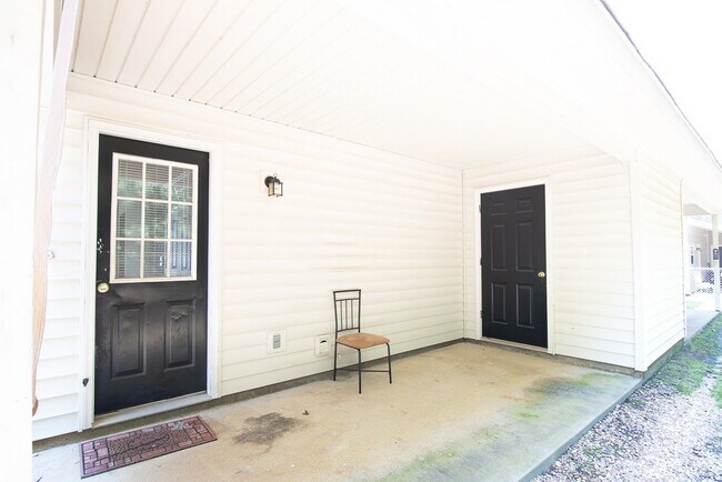 Building Photo - Taleeda 479-481