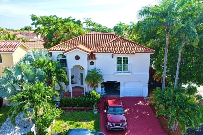 Building Photo - 4631 SW 154th Pl