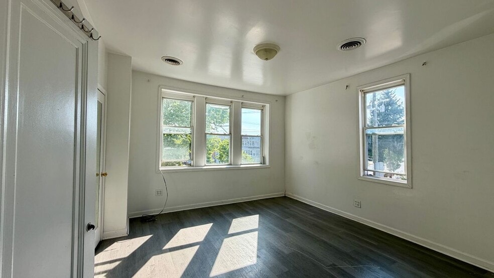 Building Photo - 4301 Cottman Ave