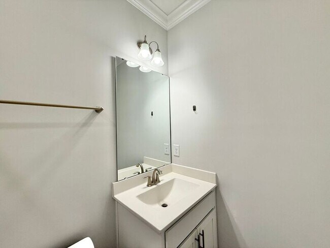 Building Photo - 3246 Douglas Fir Rd