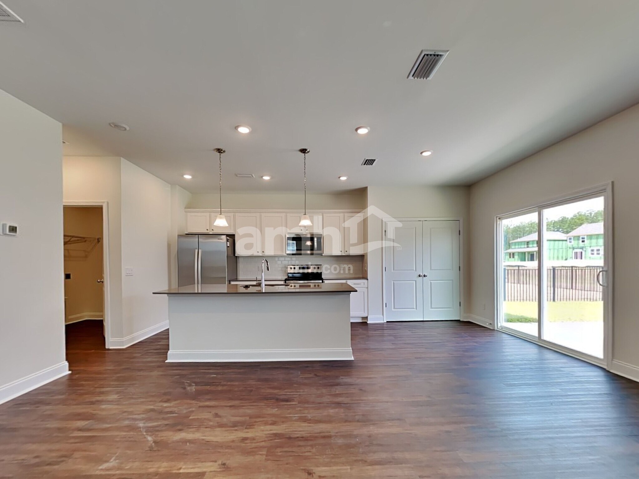 Building Photo - 538 Plumeria Ln