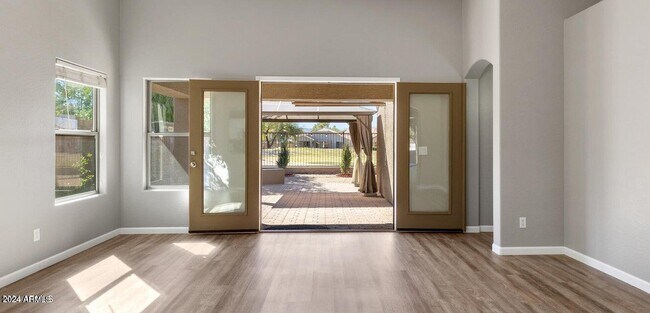 Building Photo - 21303 E Vía Del Palo