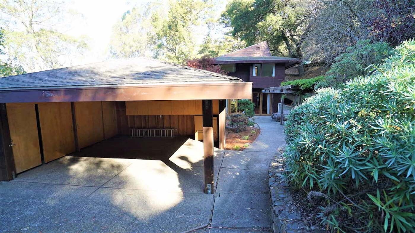Building Photo - 3076 Buena Vista Way