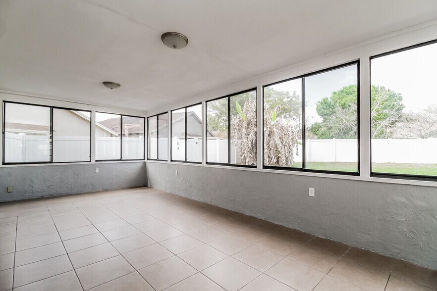 Building Photo - 783 Evert Ct