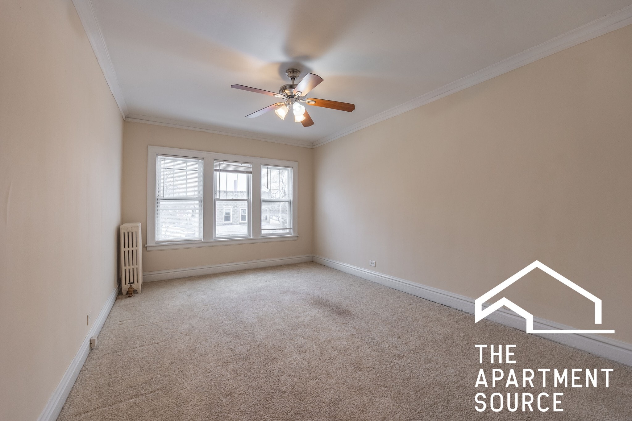 Building Photo - 602 Elgin Ave