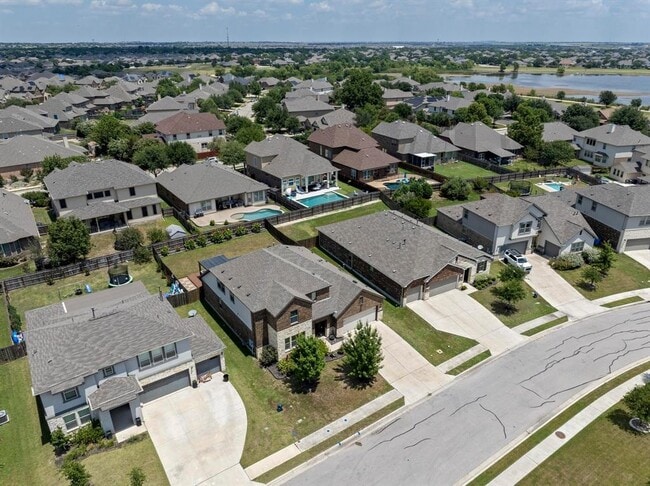 Building Photo - 4000 Harbor Point Dr